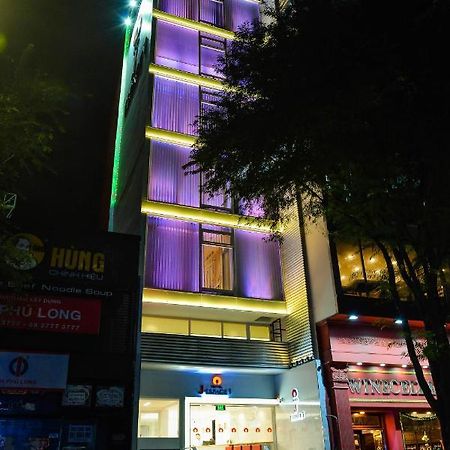Hotel J-Espace 1 Хошимин Екстериор снимка